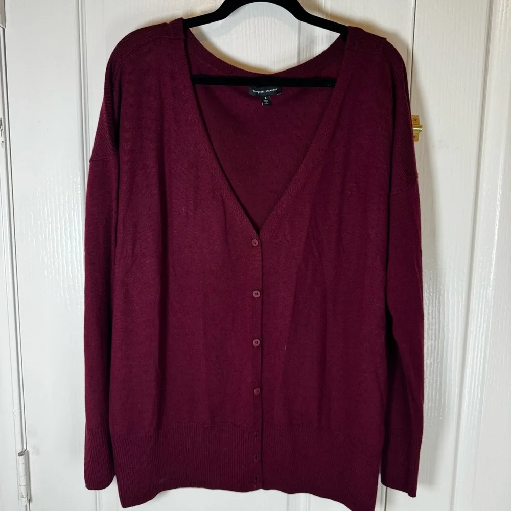 Universal Standard Merino Wool Women's Burgundy Cardigan Sweater